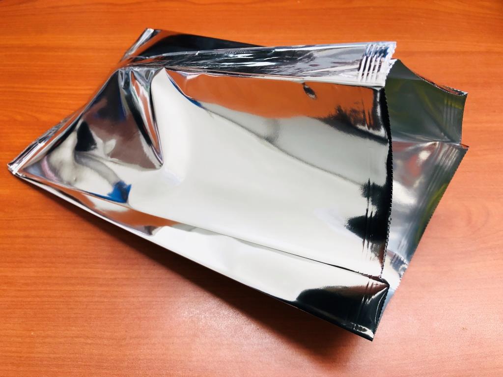 вакуумные пакеты 160х250мм пищ. 250*800 /pa/51pe ( для гм) :800. пакеты для запайки. пакет бопп (прозрачный) с центральным швом (двухшовный). вакуумные пакеты пэт/пэ.